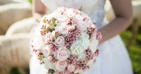 Wedding Gifts & Condolence Money Taxes in Japan｜Tax-Free Range and the "As-Needed, Direct" Rule